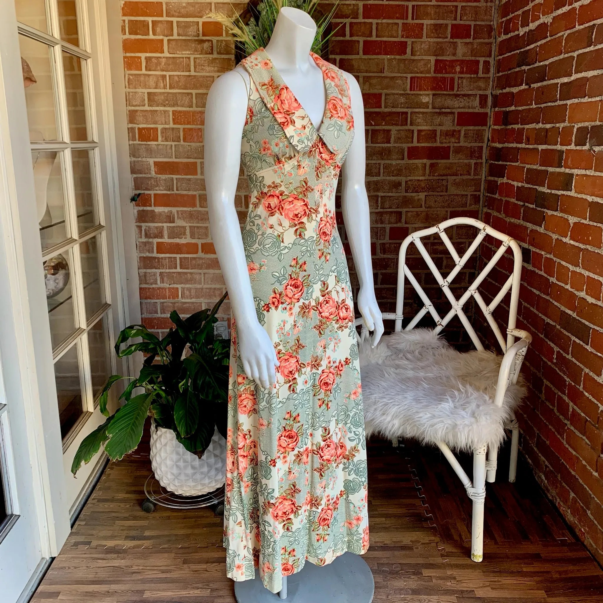 1970s Roses Nylon Maxi Dress & Jacket