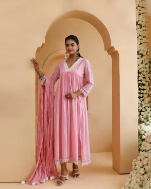 Ghazal Pink Lino Mul Gathered Lace Suit Set
