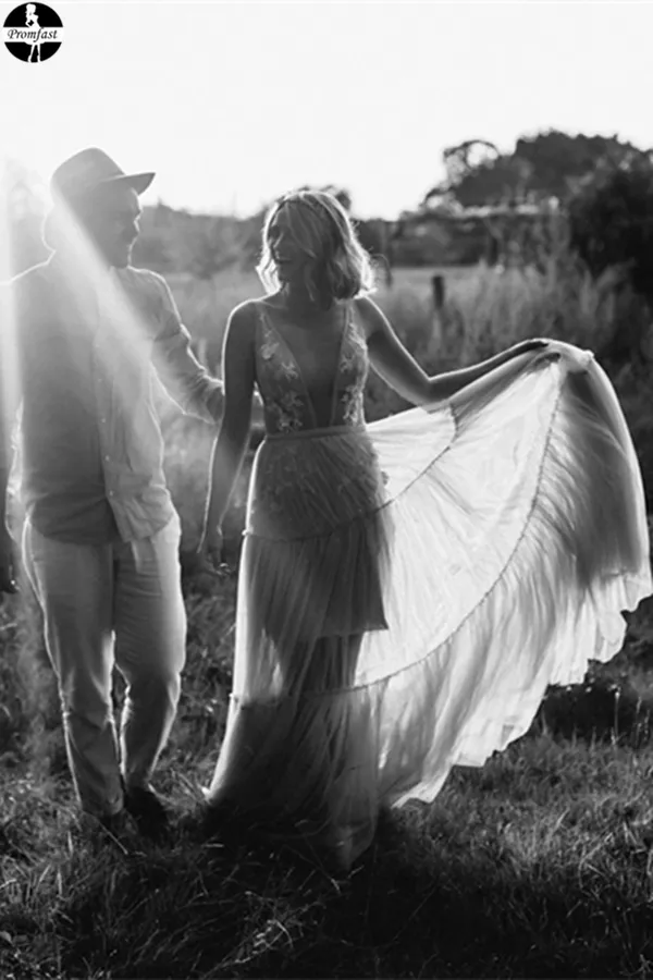 Promfast Attractive V neck Appliques A Line Rustic Backless Wedding Dress PFW0532